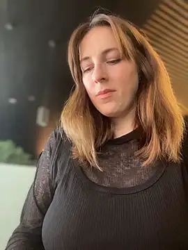 MommmyYummy online show from March 12, 2026, 9:48 am