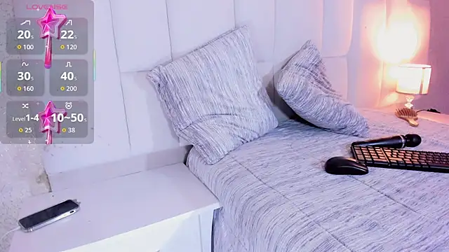 Snapshot of andrea_alvarz chatting on February 1, 2026, 4:33 am andrea alvarz online show from February 1, 2026, 4:33 am