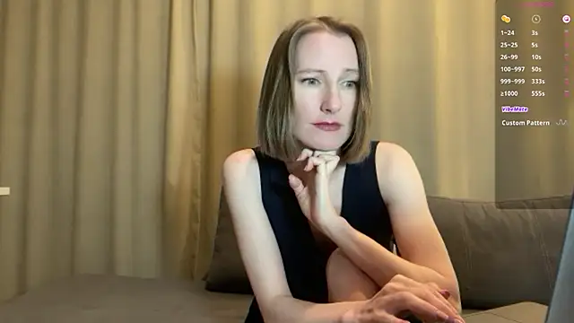 Snapshot of MonikaBos chatting on February 22, 2025, 10:09 pm MonikaBos online show from February 22, 2025, 10:09 pm