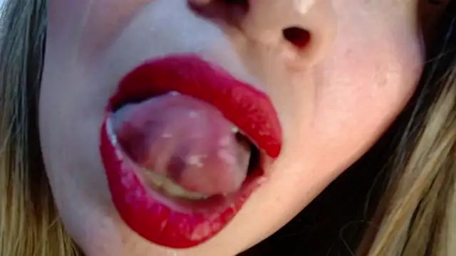 Snapshot of isabellacen chatting on March 20, 2026, 9:52 pm isabellacen online show from March 20, 2026, 9:52 pm