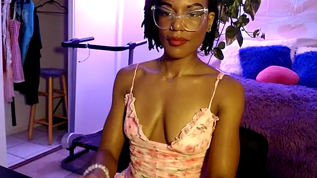 CocoSage online show from November 14, 2025, 9:35 pm