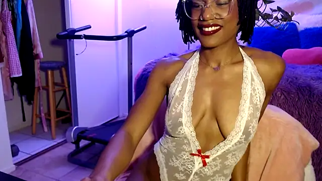 CocoSage online show from November 20, 2025, 8:03 am