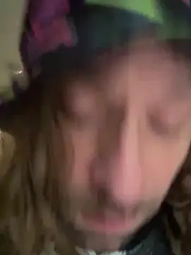 4kUsh2Fashion0 online show from February 3, 2025, 1:30 pm