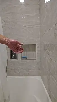 Snapshot of bigdeal698 chatting on October 27, 2025, 5:22 am bigdeal698 online show from October 27, 2025, 5:22 am