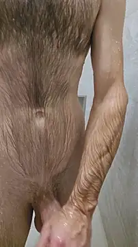 Snapshot of bigdeal698 chatting on November 11, 2025, 6:35 am bigdeal698 online show from November 11, 2025, 6:35 am