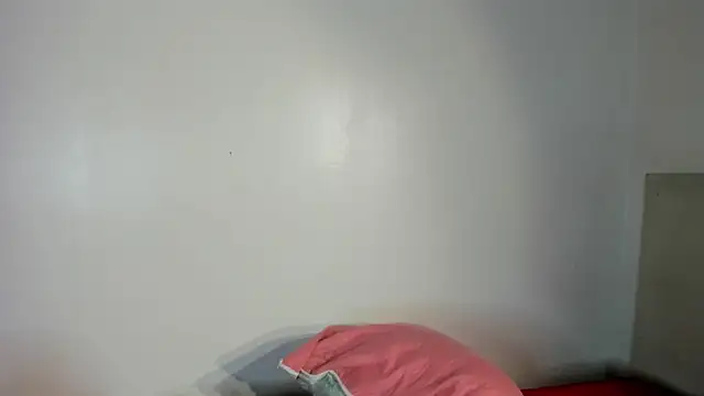 Snapshot of Cloe_Leee chatting on March 15, 2025, 8:15 am Cloe Leee online show from March 15, 2025, 8:15 am