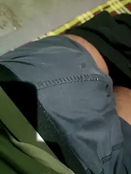 Snapshot of samlord261 chatting on October 12, 2025, 10:36 am samlord261 online show from October 12, 2025, 10:36 am