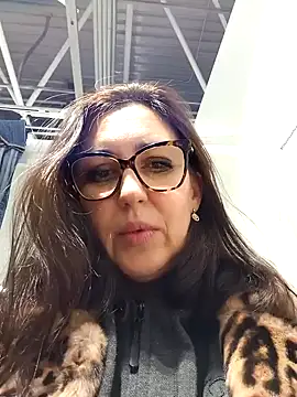 Ulyana72882 online show from December 10, 2024, 9:23 am