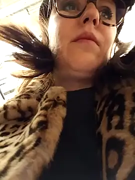 Ulyana72882 online show from December 23, 2024, 11:47 am