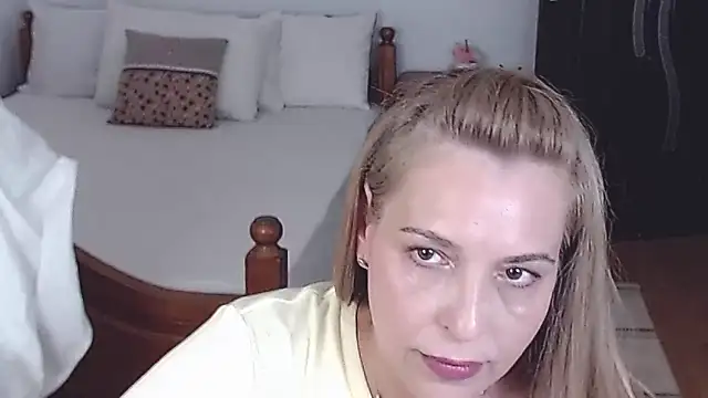 evamaria2024 online show from June 29, 2026, 8:42 am