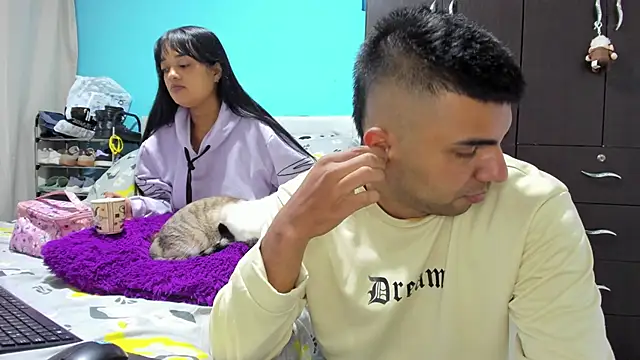 Snapshot of 2ScarletandRyan8 chatting on February 22, 2026, 10:58 am 2ScarletandRyan8 online show from February 22, 2026, 10:58 am