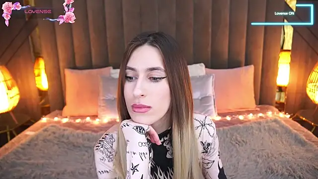 Sexy Lava online show from March 4, 2025, 11:19 am