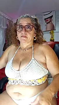 evelin hott online show from October 11, 2025, 1:27 am