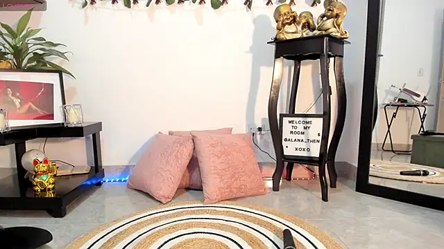 Snapshot of alana-then chatting on November 18, 2025, 11:26 pm alana-then online show from November 18, 2025, 11:26 pm