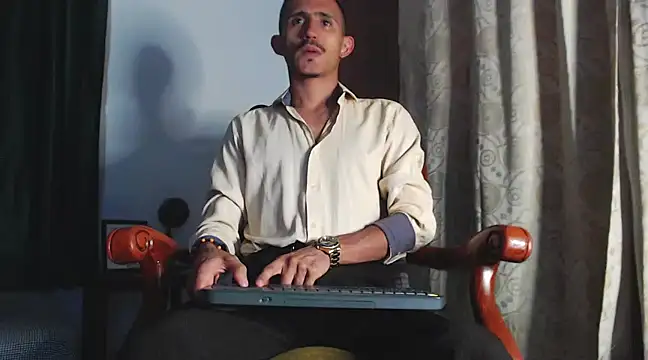 HomeAloneK online show from January 6, 2025, 7:56 pm