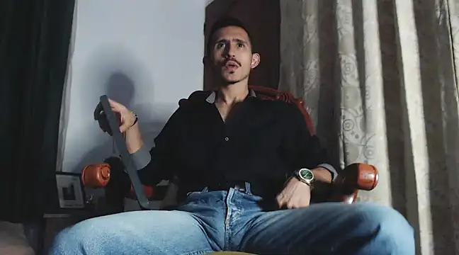 HomeAloneK online show from January 19, 2025, 7:47 pm