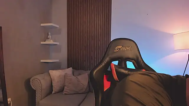 Snapshot of liam_collins21 chatting on February 23, 2026, 12:02 pm liam collins21 online show from February 23, 2026, 12:02 pm