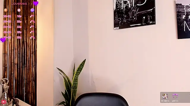 Aria Reid online show from September 9, 2025, 12:26 pm