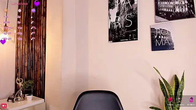 Aria Reid online show from October 1, 2025, 12:22 pm