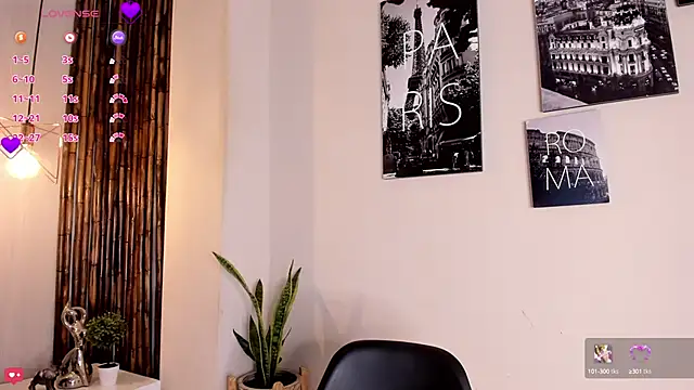 Aria Reid online show from October 16, 2025, 12:28 pm