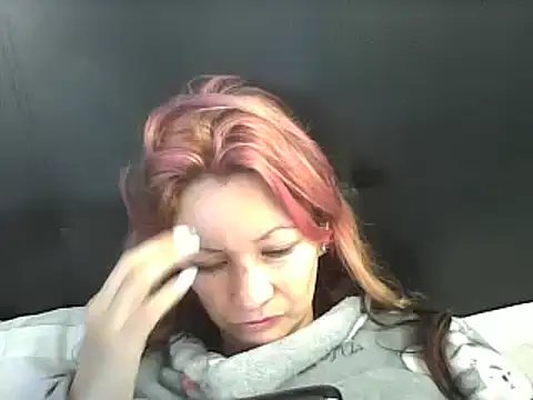Snapshot of Paulita_x3 chatting on January 12, 2025, 12:12 pm Paulita x3 online show from January 12, 2025, 12:12 pm
