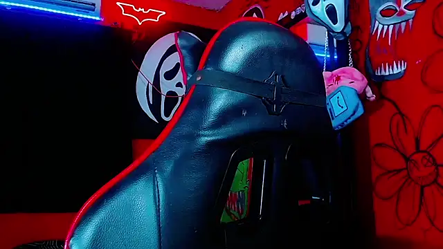 HugeDanex online show from March 31, 2026, 6:58 am