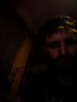 Nawtyslaveteen online show from April 14, 2026, 12:38 am