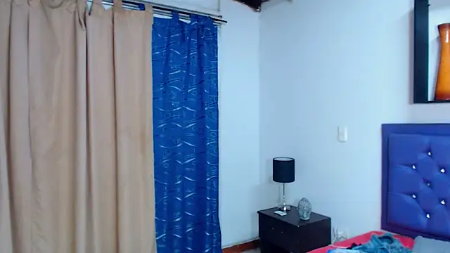 kiwii nasty online show from March 18, 2025, 3:53 am