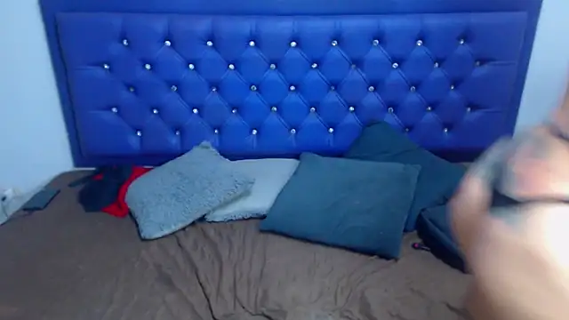 kiwii nasty online show from October 26, 2025, 1:11 am