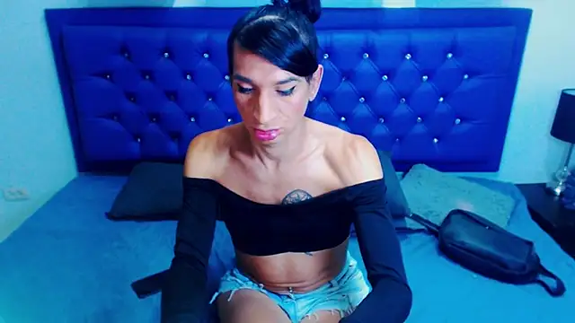 kiwii nasty online show from April 18, 2026, 1:53 am