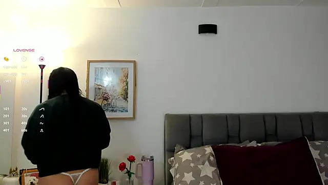 Gigi-bom online show from February 15, 2026, 10:39 pm