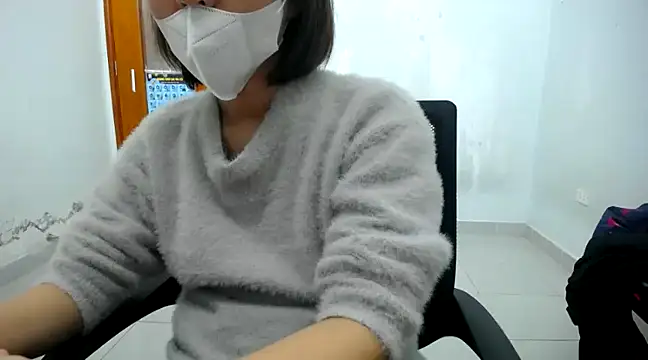 Snapshot of Michiko1 chatting on January 28, 2025, 1:49 pm Michiko1 online show from January 28, 2025, 1:49 pm