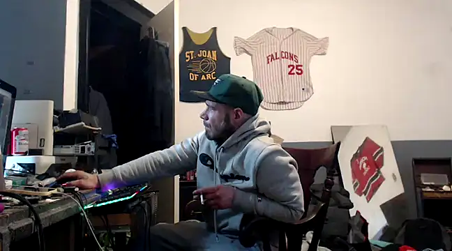 Snapshot of sledge901 chatting on January 16, 2025, 7:10 pm sledge901 online show from January 16, 2025, 7:10 pm