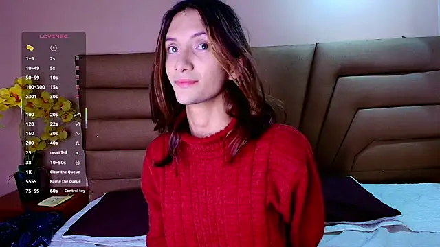 Feniix   online show from November 7, 2025, 4:45 am