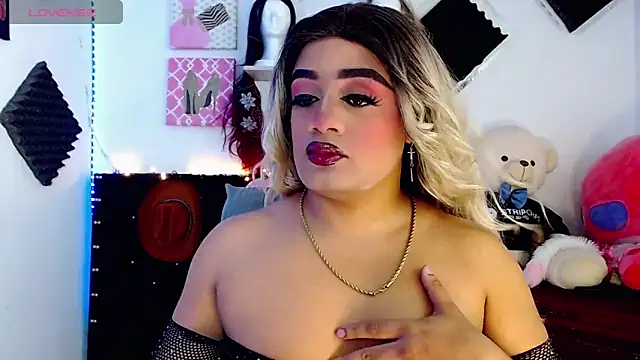Snapshot of Amber_bigcock22 chatting on March 20, 2025, 12:40 am Amber bigcock22 online show from March 20, 2025, 12:40 am