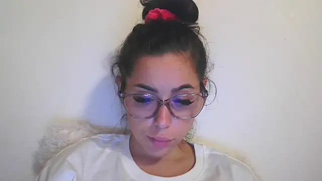 LovelyJulliette online show from October 15, 2025, 12:11 am