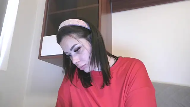 LovelyJulliette online show from February 25, 2026, 11:31 am