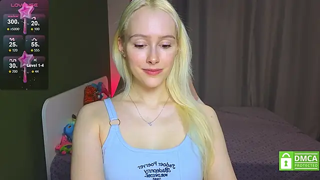 CaseyLabow online show from December 2, 2025, 3:01 am