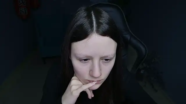 Snapshot of VeliraBraitberg chatting on January 8, 2025, 5:05 am VeliraBraitberg online show from January 8, 2025, 5:05 am