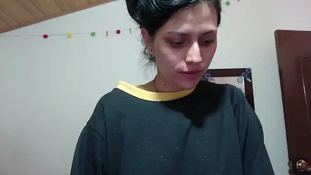 Gaby cute 16 online show from October 10, 2025, 7:35 pm