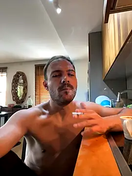 Adventurehotman online show from October 3, 2025, 9:28 am