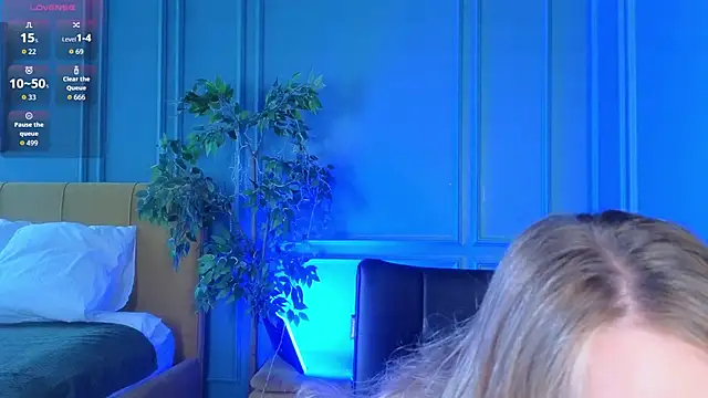 Snapshot of milly_shy chatting on October 21, 2025, 6:58 am milly shy online show from October 21, 2025, 6:58 am