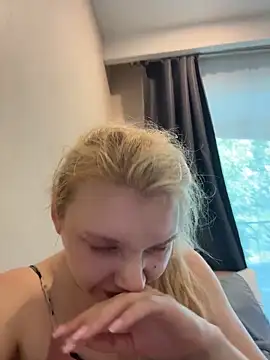 AmmyHot online show from March 27, 2026, 8:26 am