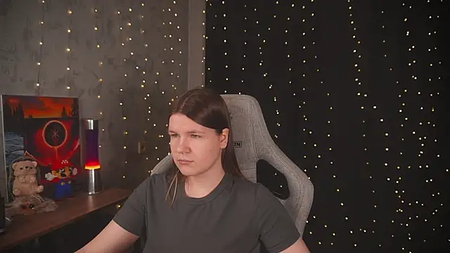 cuteamberlyyy online show from December 23, 2025, 5:27 am