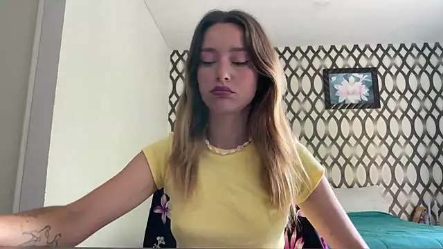 SirenaBelle online show from February 2, 2025, 2:59 am