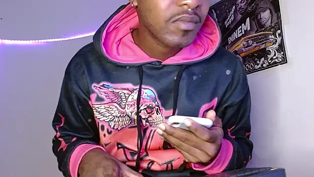 king  Black online show from February 4, 2026, 12:05 am