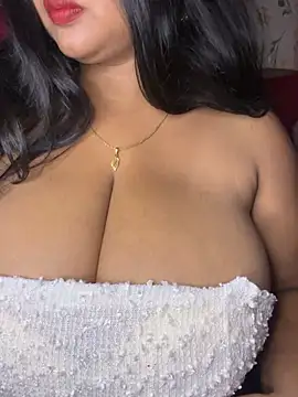 Snapshot of Playful__Princess chatting on July 10, 2026, 4:50 am Playful Princess online show from July 10, 2026, 4:50 am