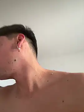 Amahd696 online show from February 19, 2026, 12:01 pm