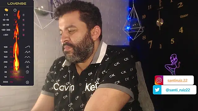 Snapshot of Santi_Ruiz2 chatting on January 30, 2025, 5:30 am Santi Ruiz2 online show from January 30, 2025, 5:30 am