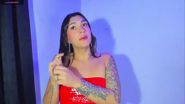 Snapshot of Camila_Coxx chatting on February 27, 2025, 4:52 am Camila Coxx online show from February 27, 2025, 4:52 am